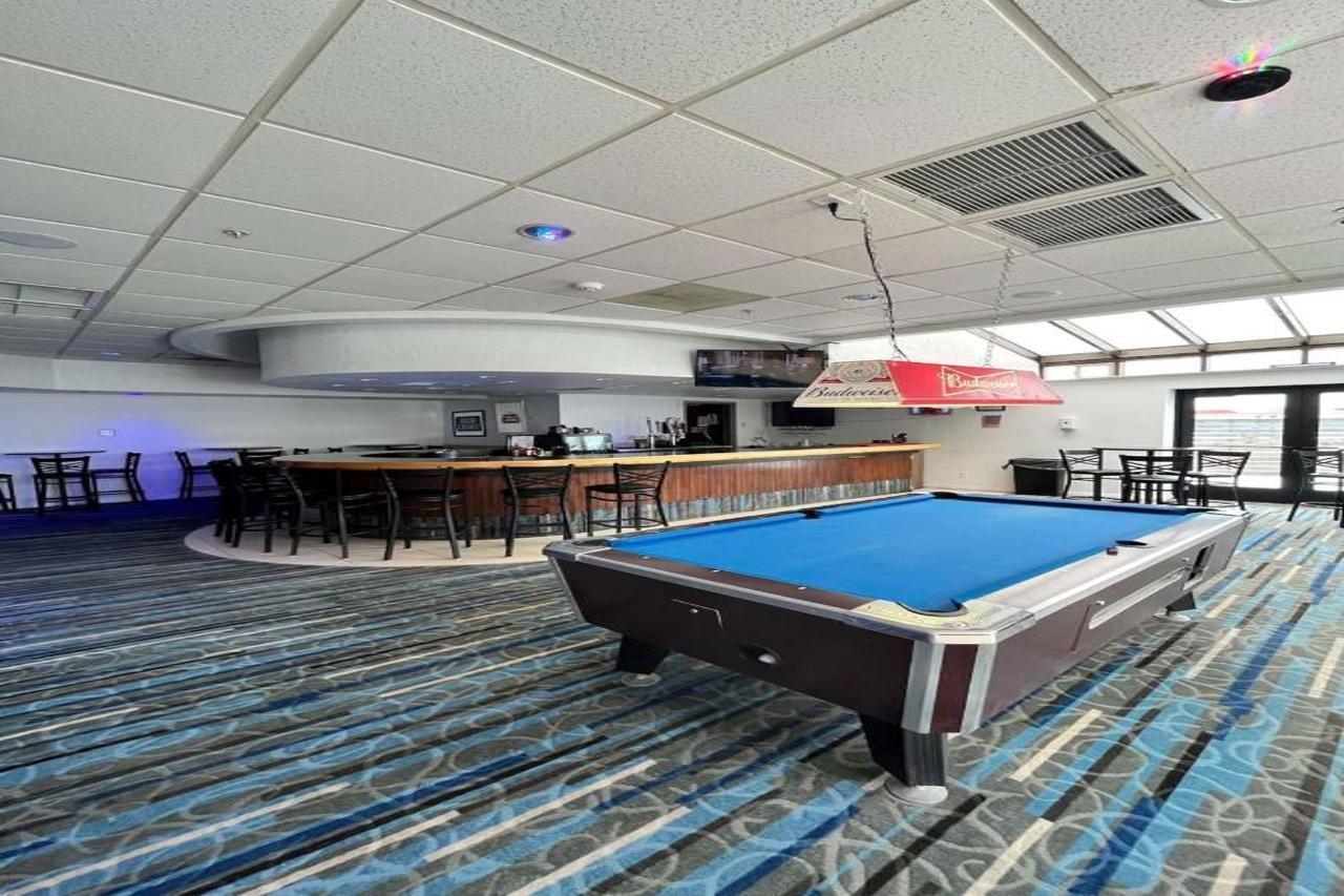 Surestay Plus Hotel By Best Western Price Εξωτερικό φωτογραφία